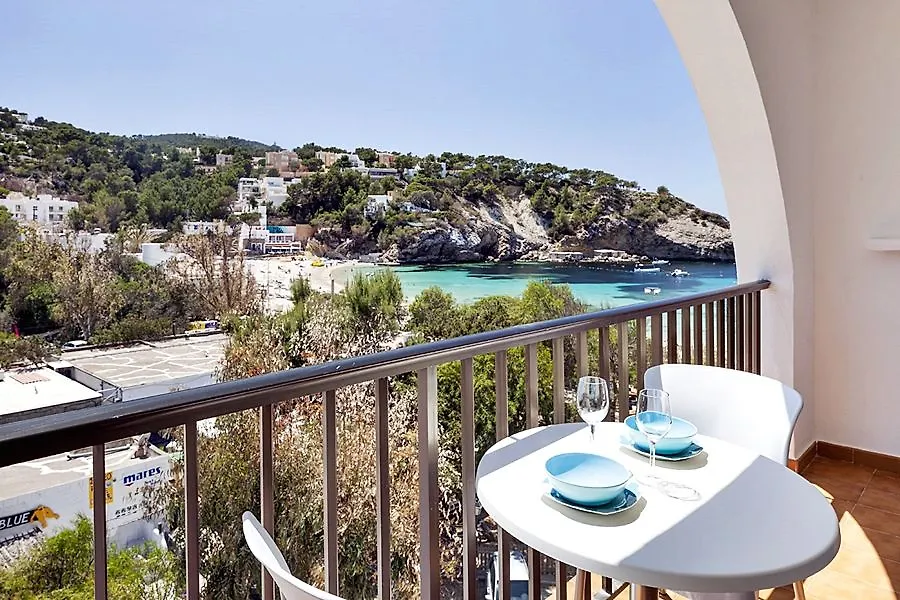 Aparthotel Aptos. Puerto Cala Vadella