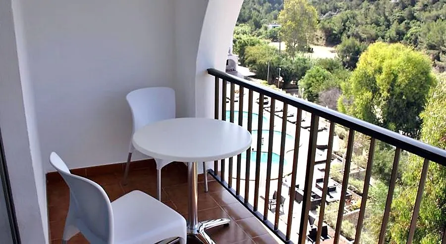 Aptos. Puerto Cala Vadella 2*, Cala Vadella (Ibiza)